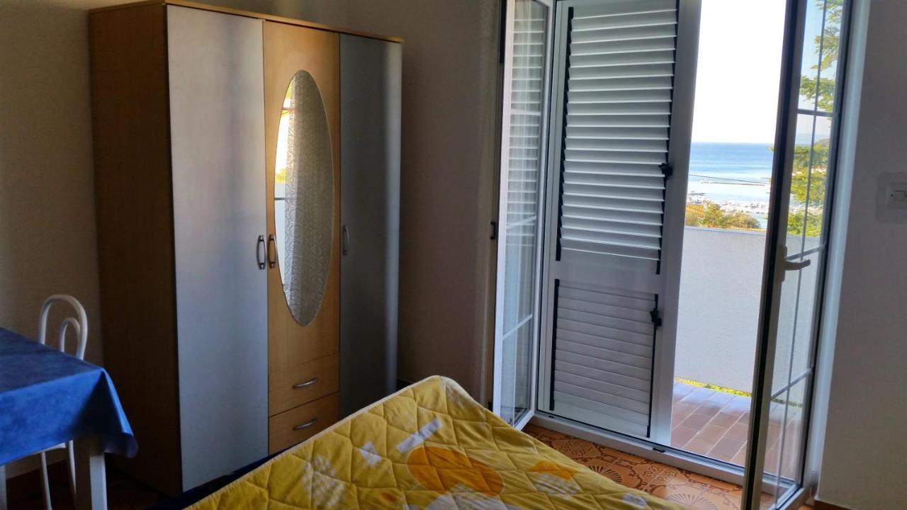 Kuca Carmen Hotel Rab Town Buitenkant foto